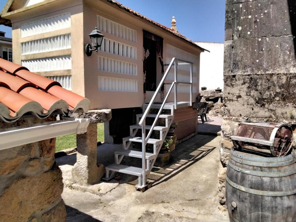 Ferienwohnung Casa A Coruxa San Salvador de Poio Zimmer foto